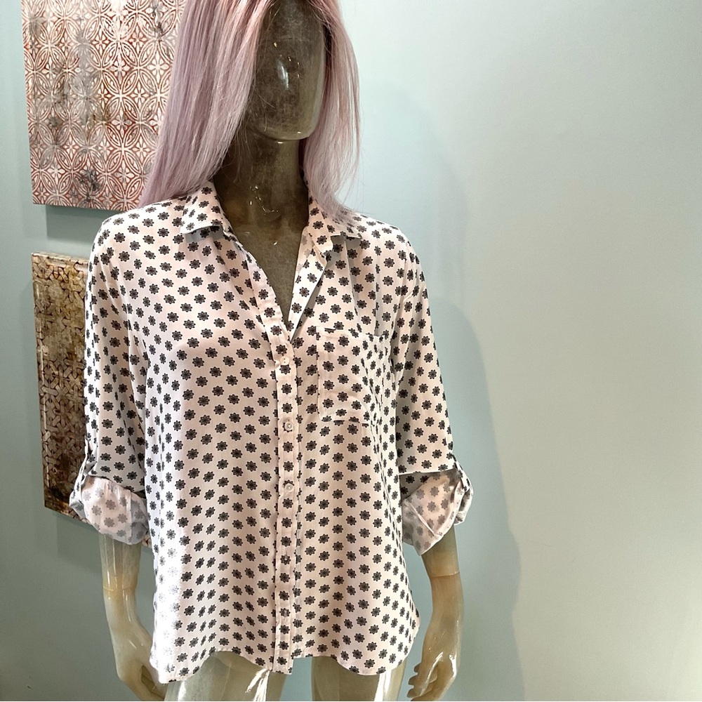 Velvet Heart Blouse / Shirt - Picture 4 of 9